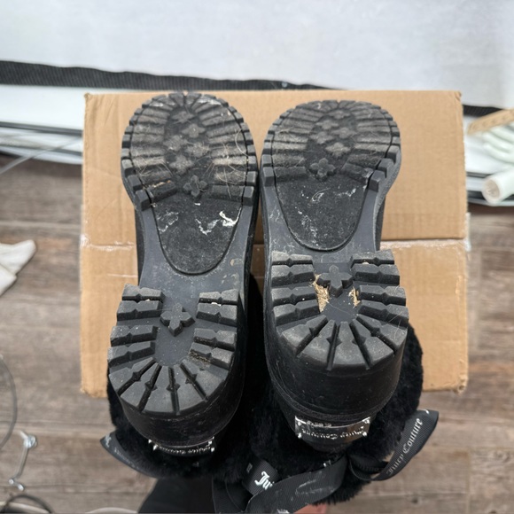 Juicy Couture Bow Tie‎ Boots Black 9M - Picture 8 of 9